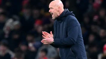 Ten Hag says Man Utd must ‘change mentality’ after Arsenal defeat